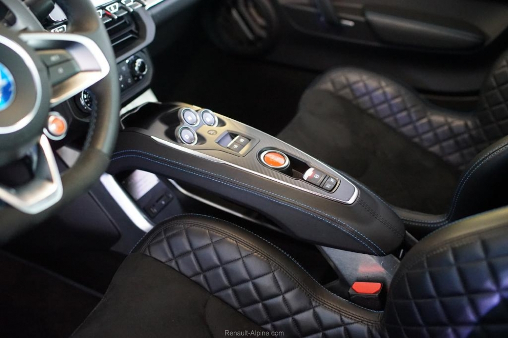 A110-Neu-Klassikstadt-2017-035