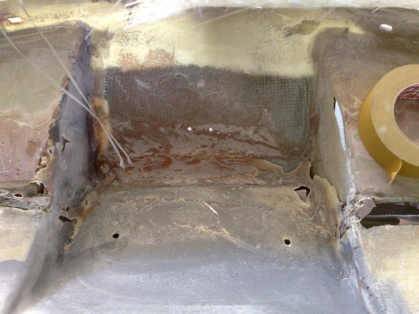 Rest_Fieten GFK vorher 03