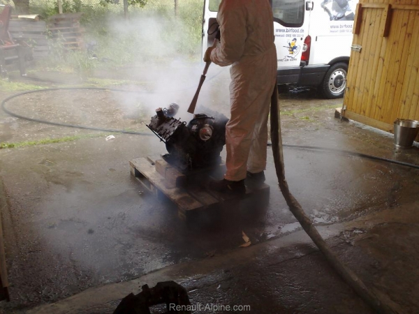 Rest_Fieten Motor Trockeneisstrahlen 11